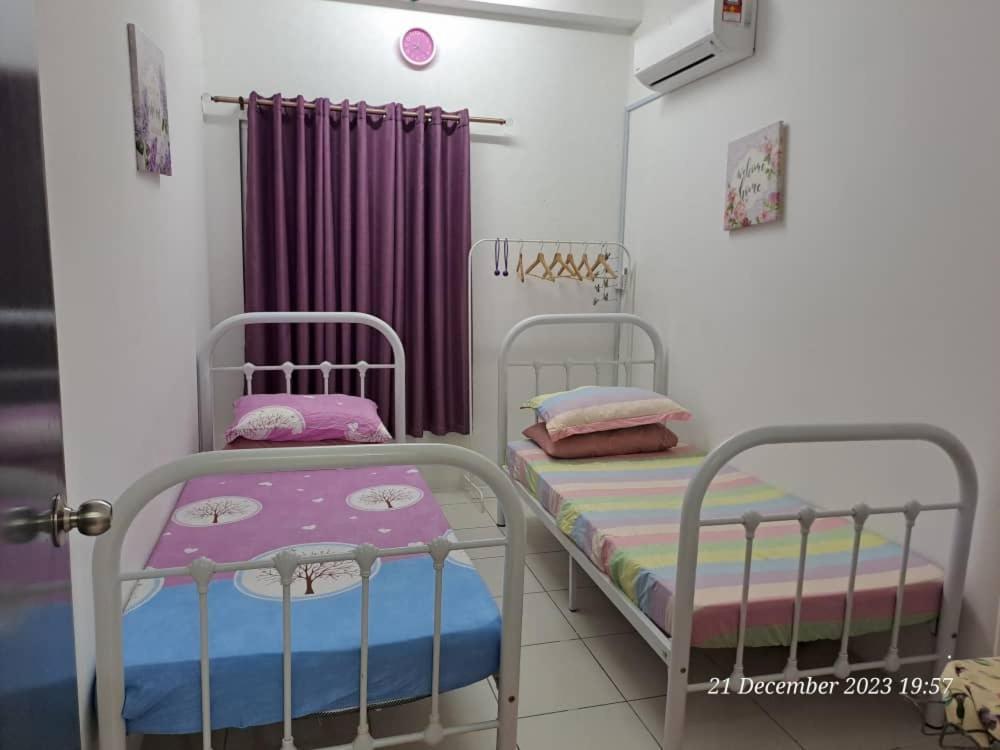 Impiana Homestay Near Putrajaya, Cyberjaya, Musliem Only,Wifi,Netflix Кампунг Денгкил Экстерьер фото
